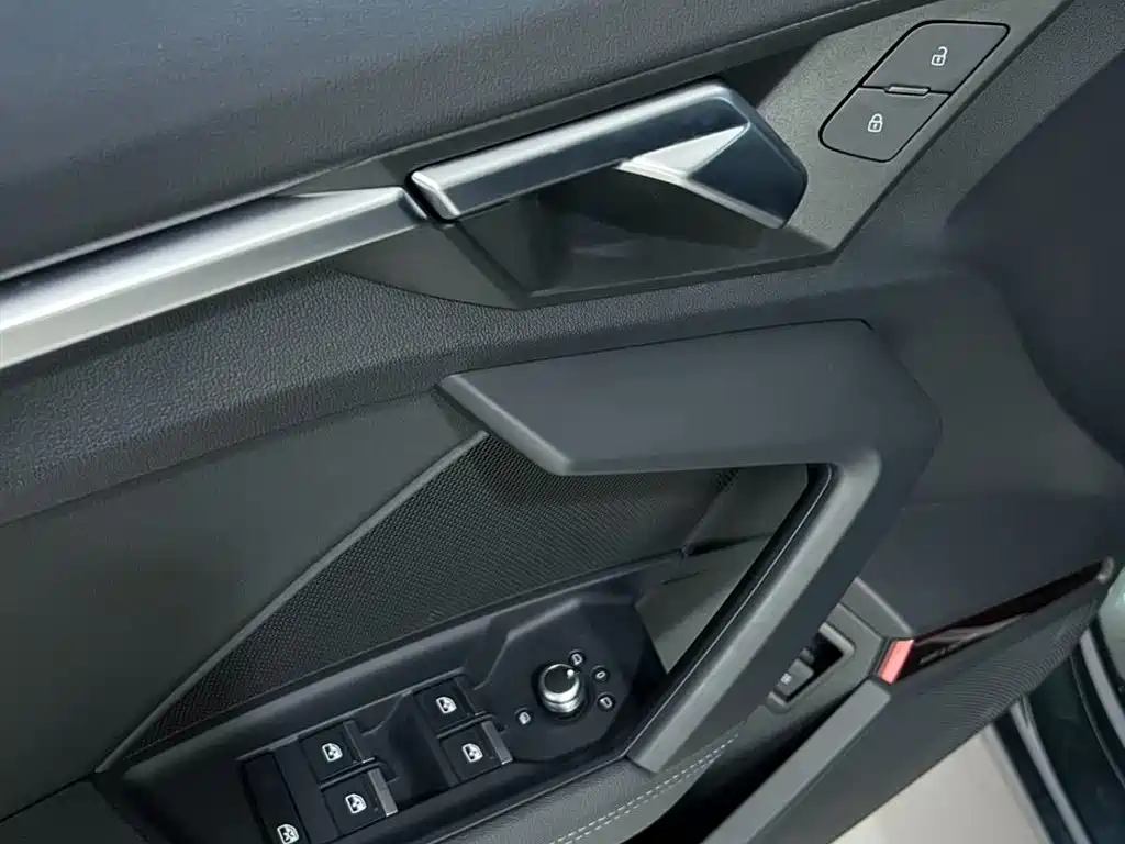 Audi A3 2023 Sportback 35 TFSI Fashionable and Elegant купить на сайте DeffCars