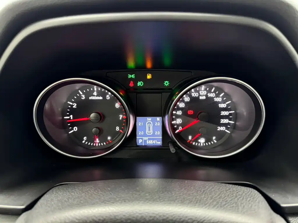 Haval M6 2021 PLUS 1.5T DCT luxury smart connected model купить на сайте DeffCars