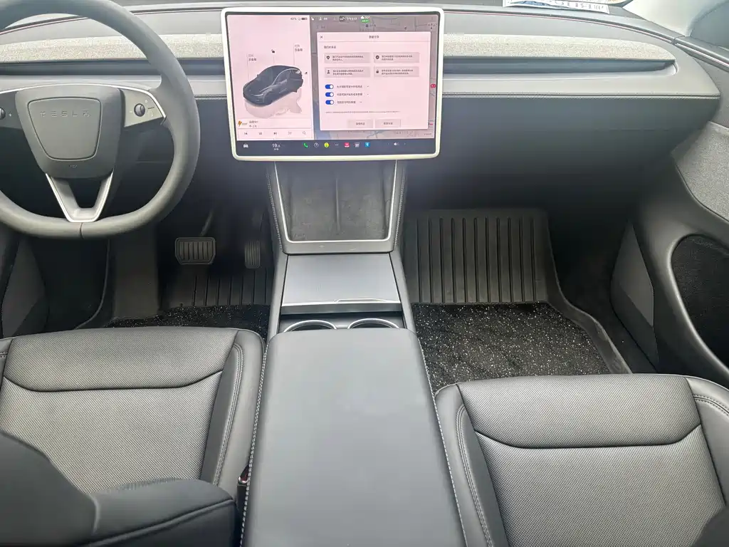 Model Y 2025 rear-wheel drive version купить на сайте DeffCars