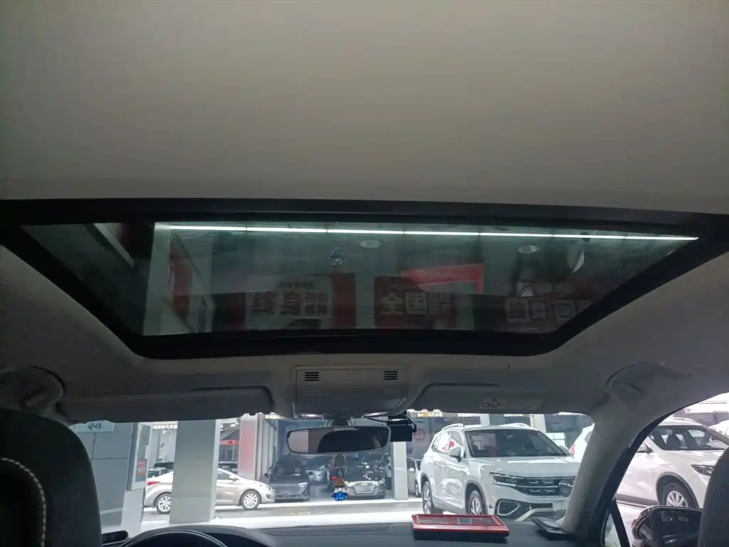 Magotan 2020 330TSI DSG leading model купить на сайте DeffCars