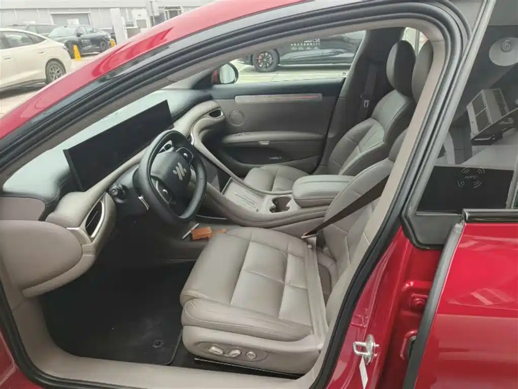 Zhiji L6 2025 Max купить на сайте DeffCars