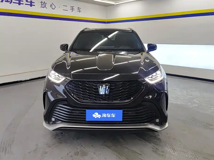 Crown Lufang 2023 2.5L HEV four-wheel drive flagship version купить на сайте DeffCars