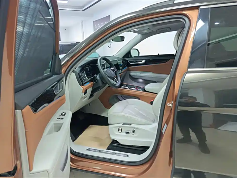 Touron 2022 380TSI four-wheel drive supreme flagship version купить на сайте DeffCars