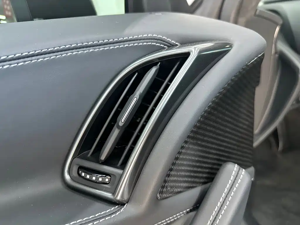 Audi R8 2022 V10 Coupe performance купить на сайте DeffCars
