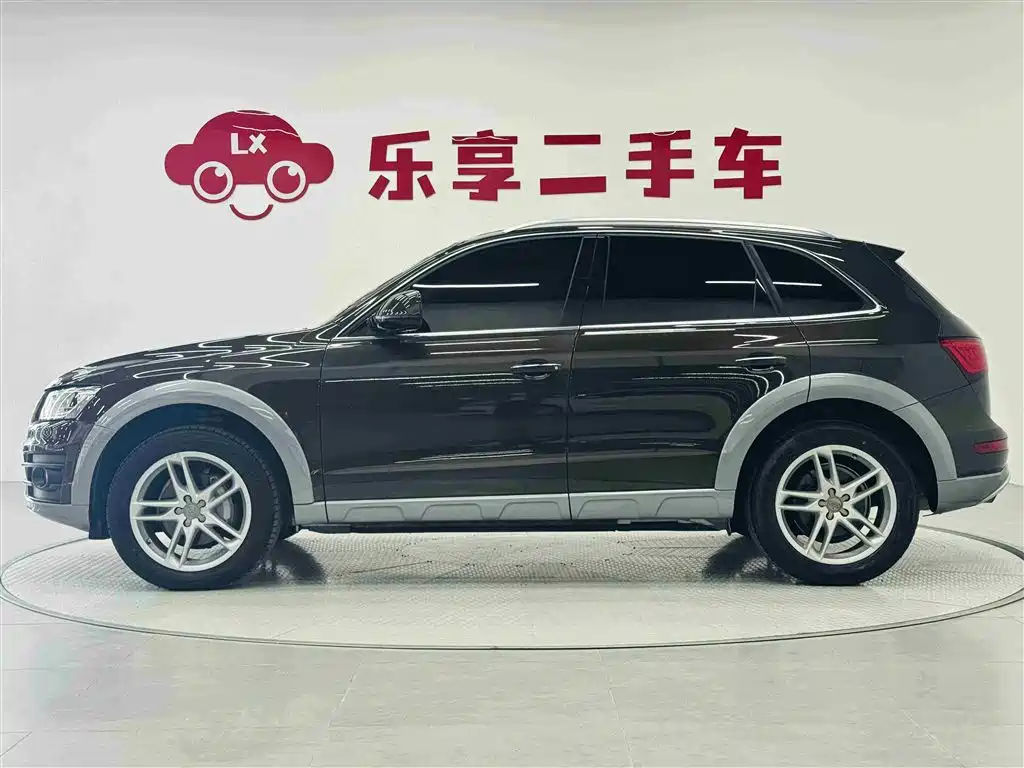 Audi Q5 2017 Plus 40 TFSI Technology купить на сайте DeffCars