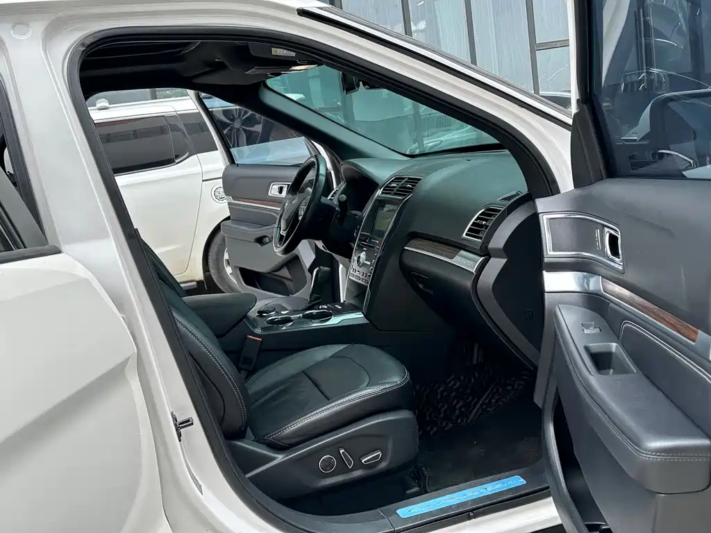 Explorer imported 2018 2.3T Elite Edition купить на сайте DeffCars