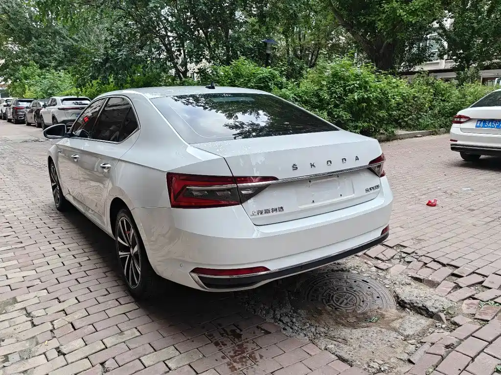 Superb 2023 TSI280 DSG Exclusive Edition купить на сайте DeffCars