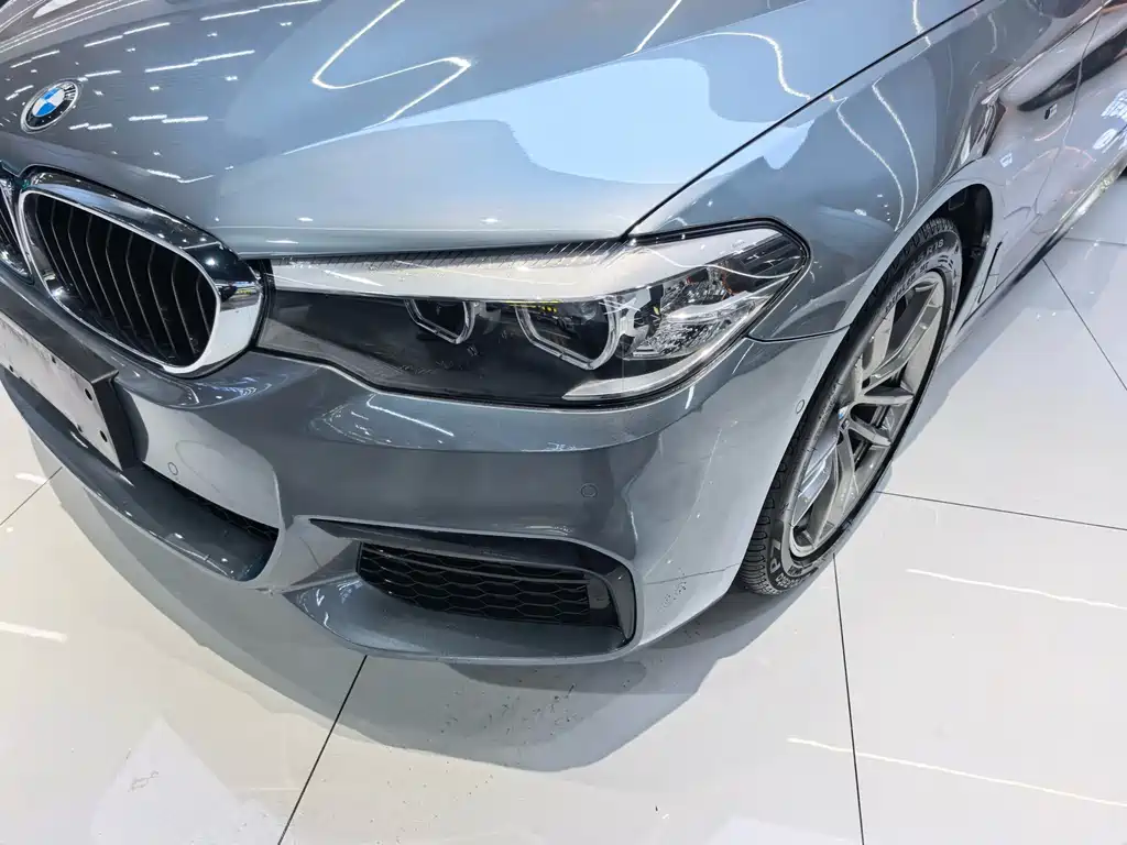 BMW 5 Series Imported 2019 525i M Sports Package купить на сайте DeffCars