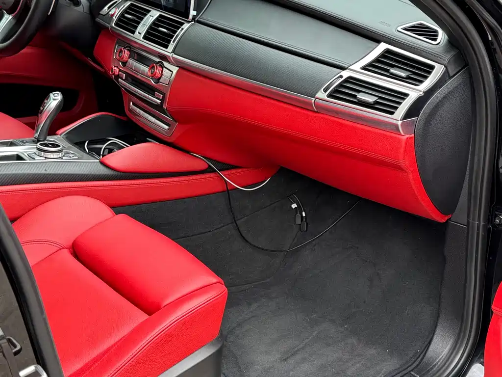 BMW X6 M 2013 X6 M купить на сайте DeffCars