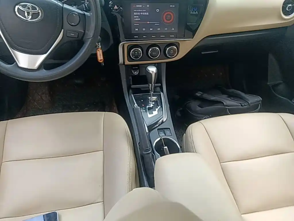 Corolla 2017 facelift 1.2T S-CVT GL-i купить на сайте DeffCars