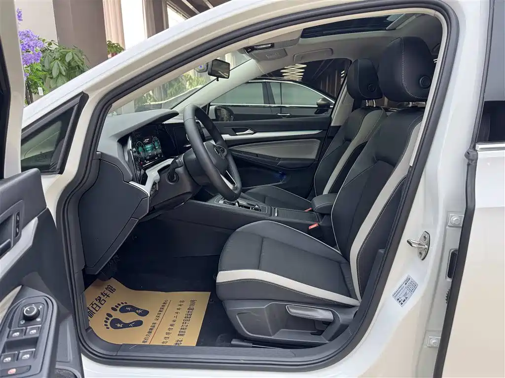 Golf 2021 280TSI DSG Pro купить на сайте DeffCars