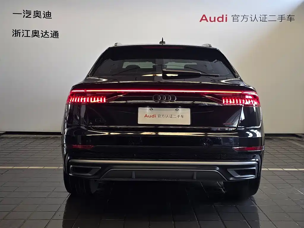 Audi Q8 2019 45 TFSI Premium Dynamic Model купить на сайте DeffCars
