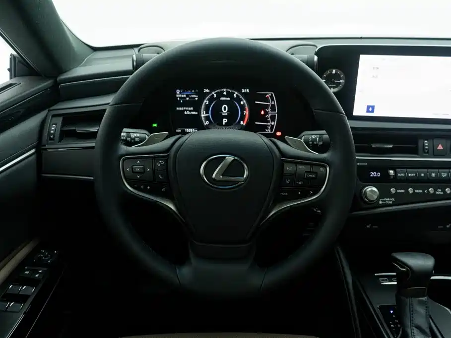 Lexus ES 2022 200 Excellence Edition купить на сайте DeffCars