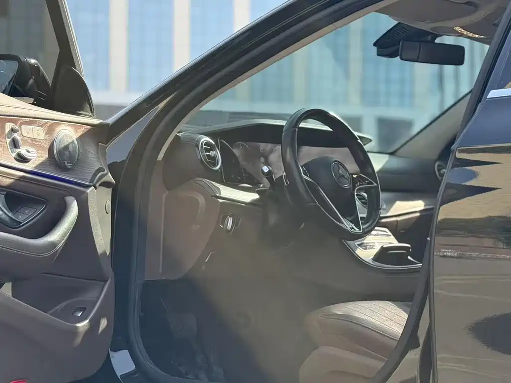 Mercedes-Benz E-Class 2021 E 300 L Fashion Model купить на сайте DeffCars