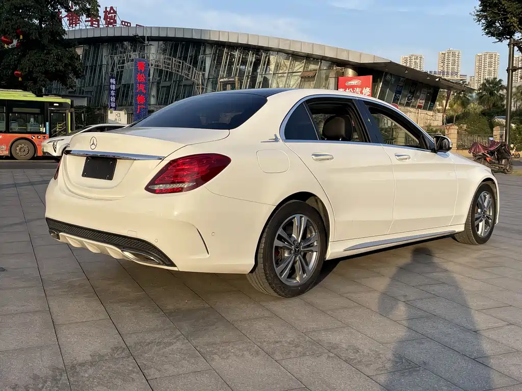 Mercedes-Benz C-Class 2018 C 200 L Sports Edition купить на сайте DeffCars