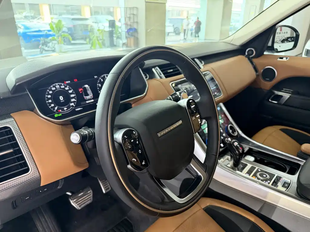 Range Rover Sport 2018 3.0 SC V6 HSE DYNAMIC купить на сайте DeffCars