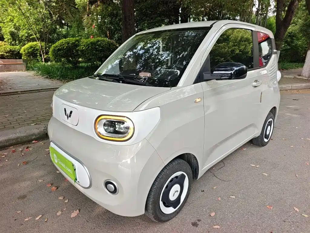 Hongguang MINIEV 2024 third generation 215km youth version купить на сайте DeffCars