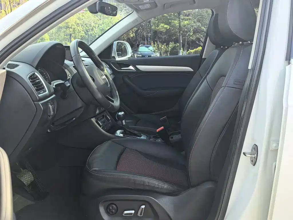 Audi Q3 2018 30th Anniversary Model 35 TFSI Sports купить на сайте DeffCars
