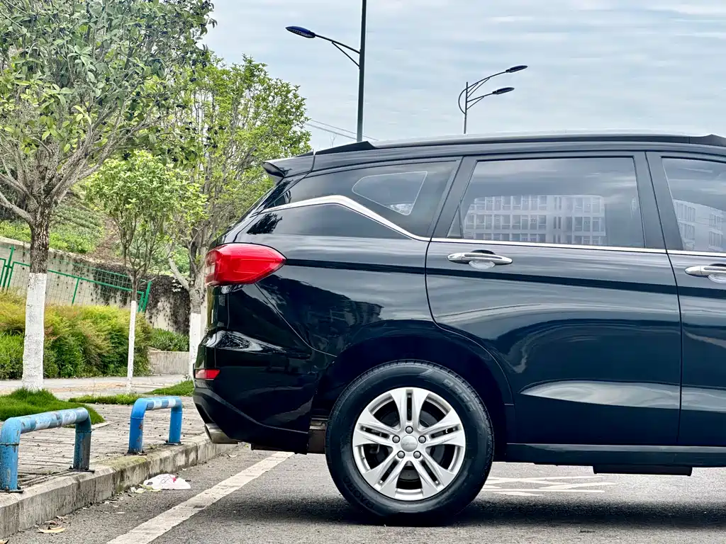 Haval M6 2019 1.5T manual two-wheel drive elite model National V купить на сайте DeffCars