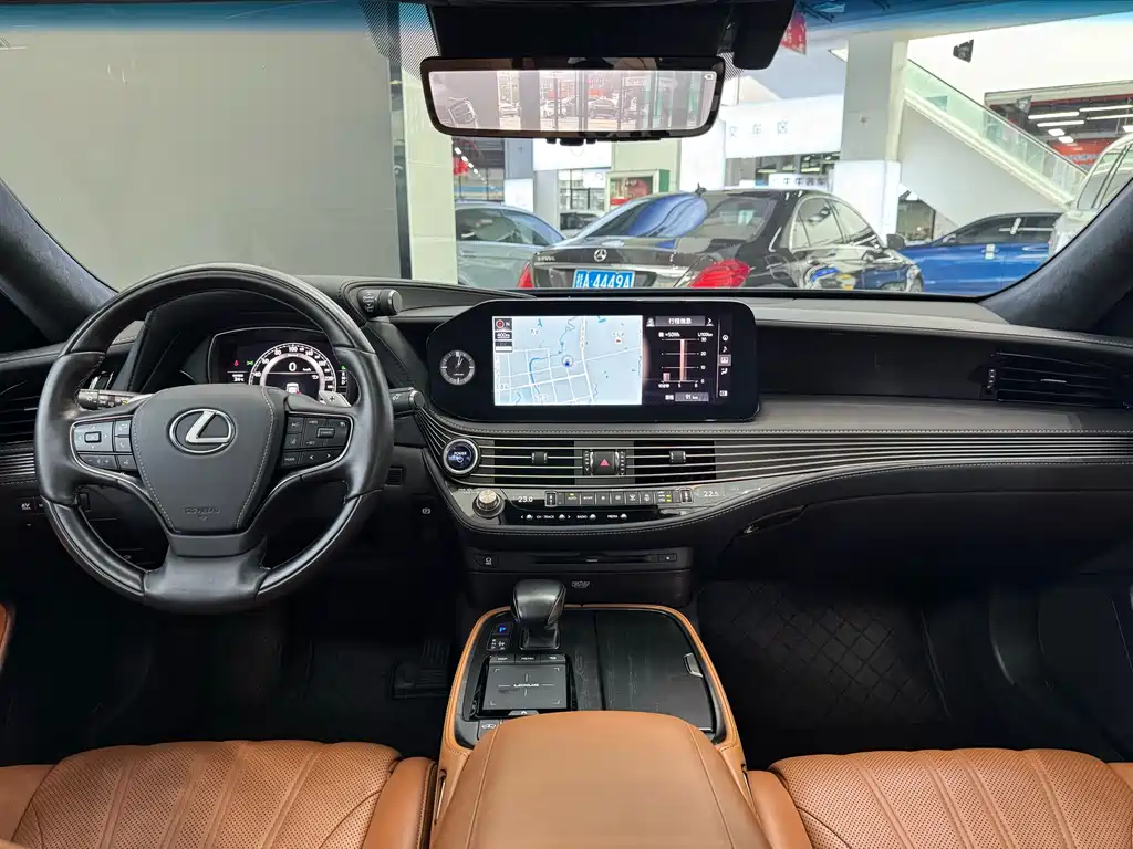 Lexus LS 2021 500h Executive Edition купить на сайте DeffCars