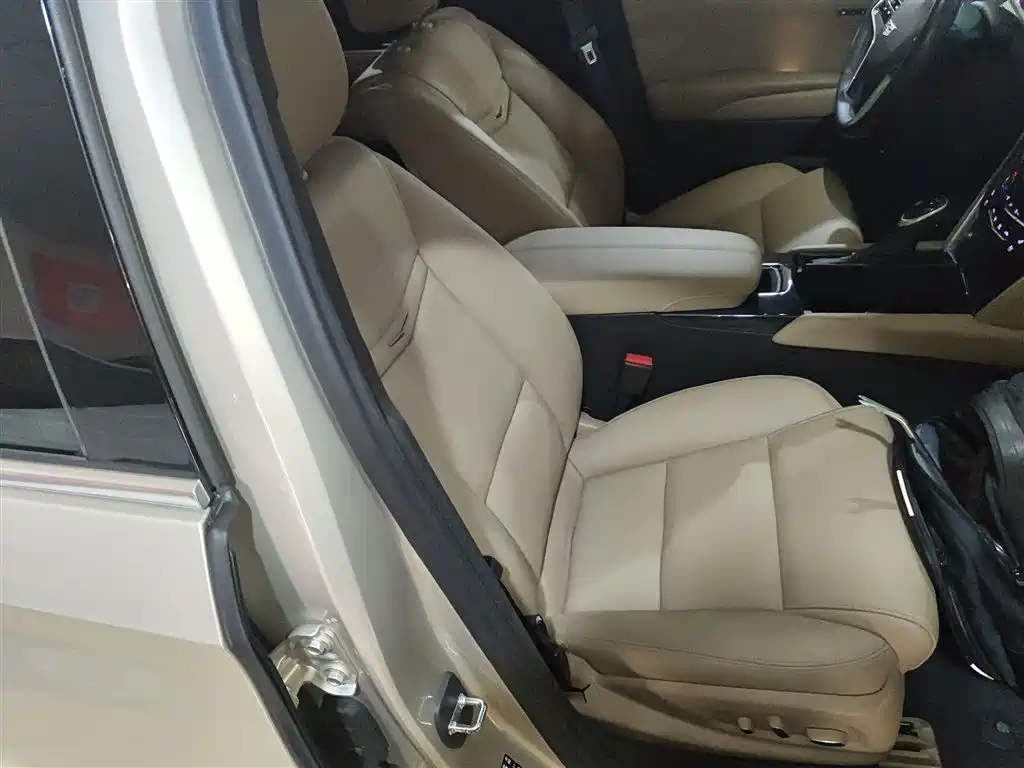 Cadillac XTS 2018 28T luxury model купить на сайте DeffCars