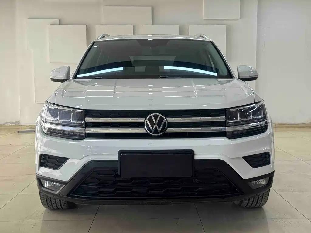 Tuyue 2021 280TSI two-wheel drive luxury version купить на сайте DeffCars