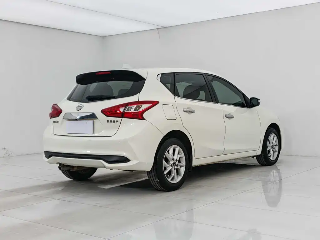 Tiida 2021 1.6L CVT Smart Travel Edition купить на сайте DeffCars