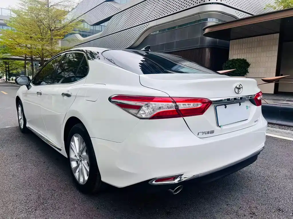 Camry 2023 2.0G Deluxe Edition купить на сайте DeffCars