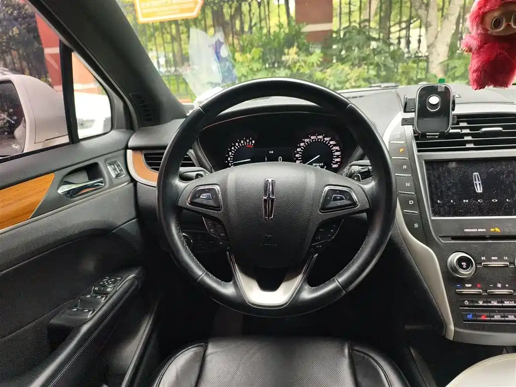 Lincoln MKC 2017 2.0T four-wheel drive premium version купить на сайте DeffCars