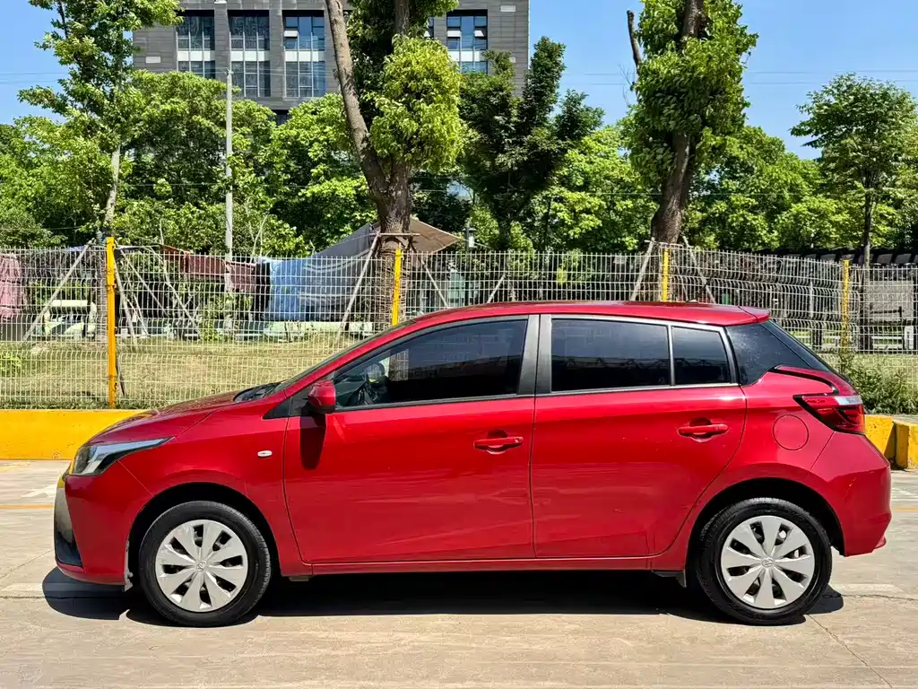 YARiS L Zhixuan 2020 1.5L CVT leading version купить на сайте DeffCars