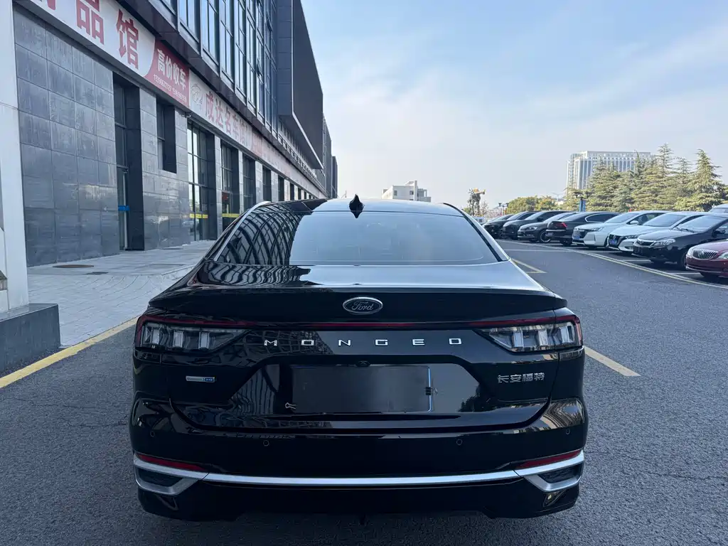 Mondeo 2023 EcoBoost 245 Luxury купить на сайте DeffCars