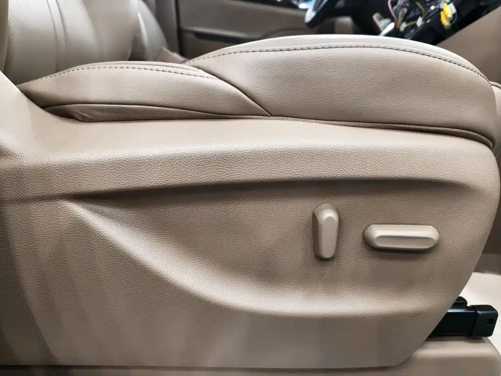 Buick GL8 2018 ES 28T luxury model National VI купить на сайте DeffCars