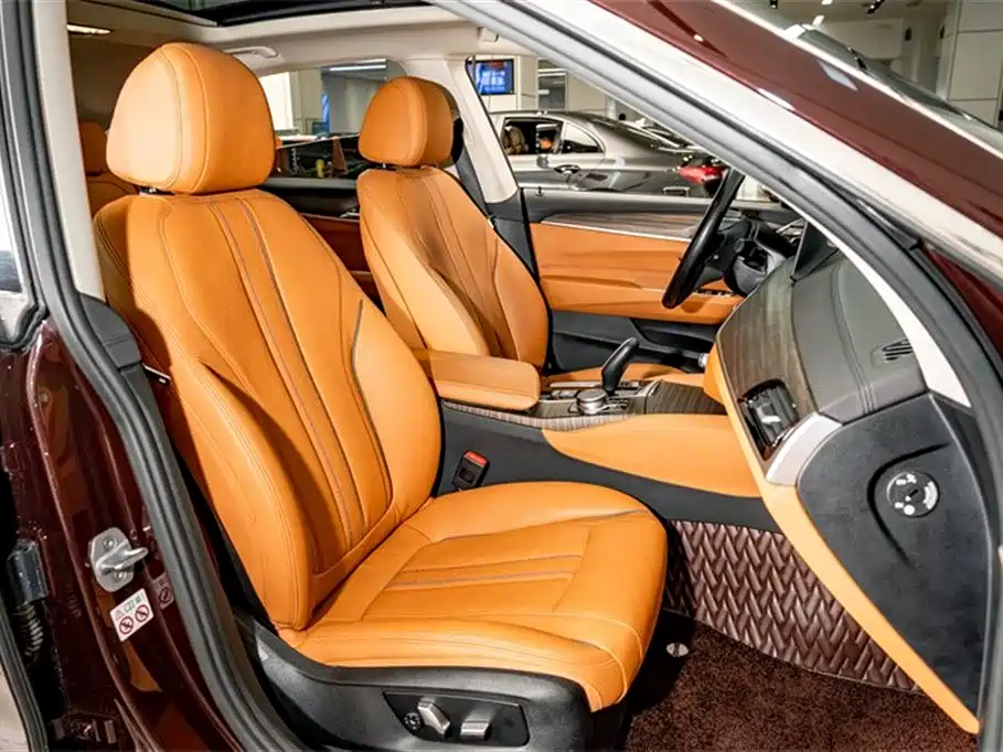 BMW 6 Series GT 2019 630i Luxury Design Package купить на сайте DeffCars