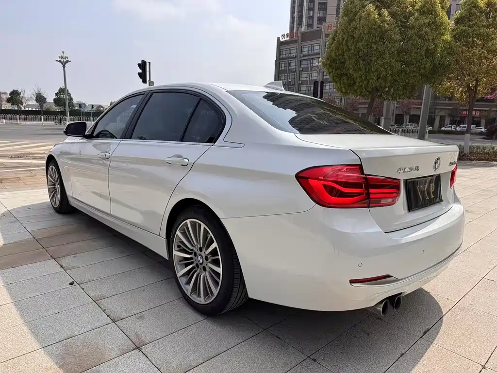 BMW 3 Series 2019 320Li Fashion Model купить на сайте DeffCars