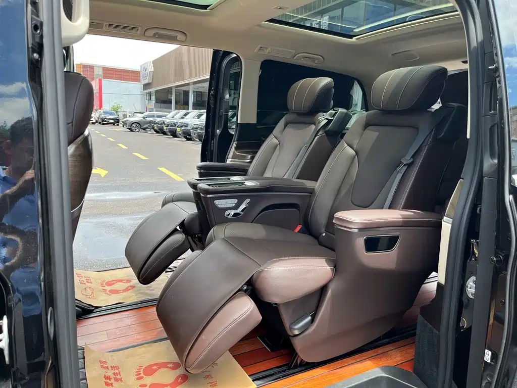 Mercedes-Benz V-Class 2022 V 260 Premium Edition купить на сайте DeffCars