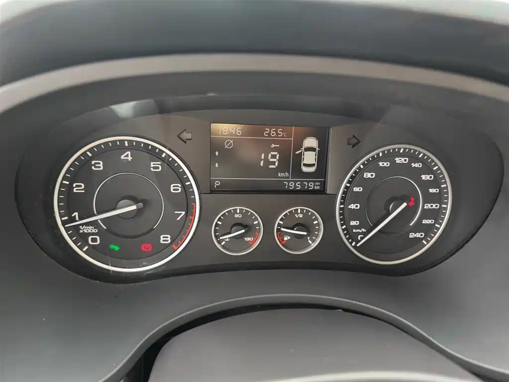 Borgward BX5 2017 20TGDI automatic two-wheel drive pioneer type купить на сайте DeffCars