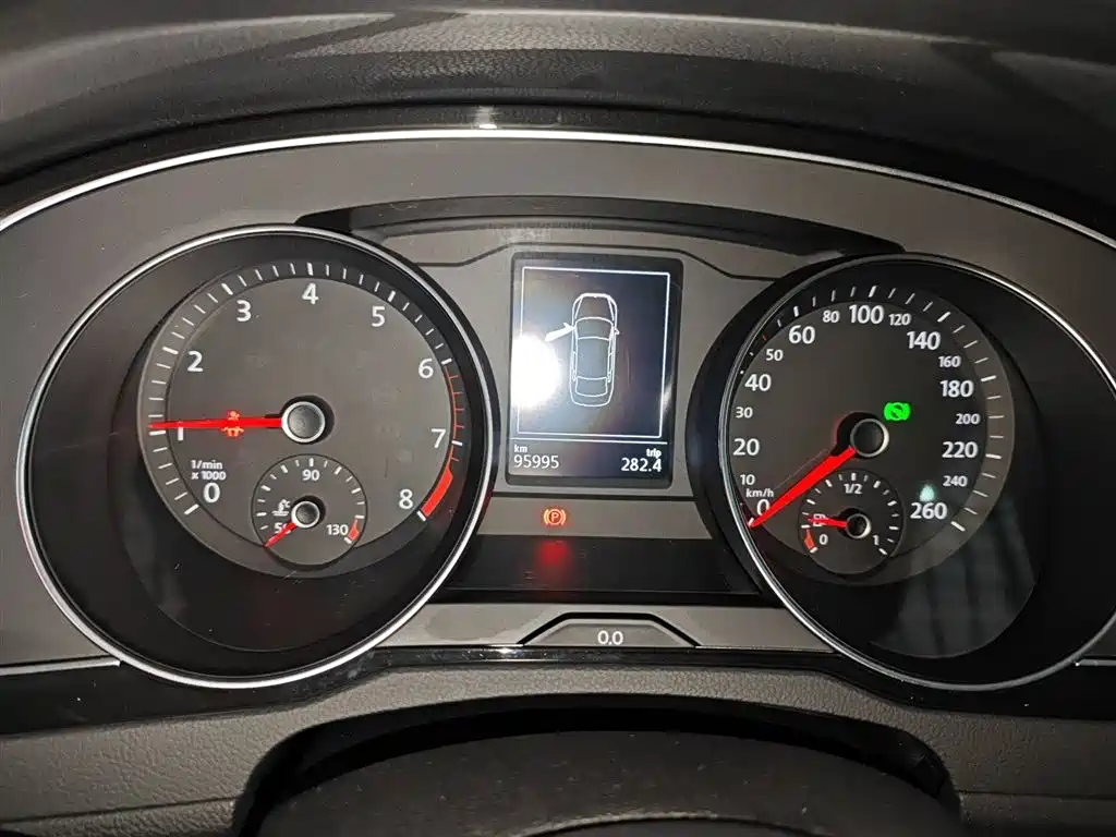 Magotan 2019 330TSI DSG luxury model National VI купить на сайте DeffCars