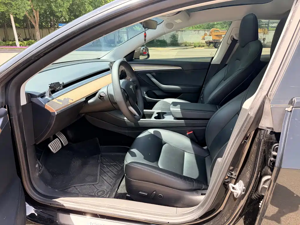 Model 3 2022 Performance high-performance all-wheel drive version купить на сайте DeffCars