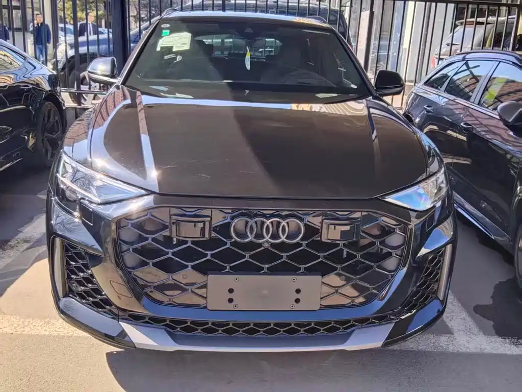 Audi RS Q8 2026 RS Q8 4.0T performance купить на сайте DeffCars