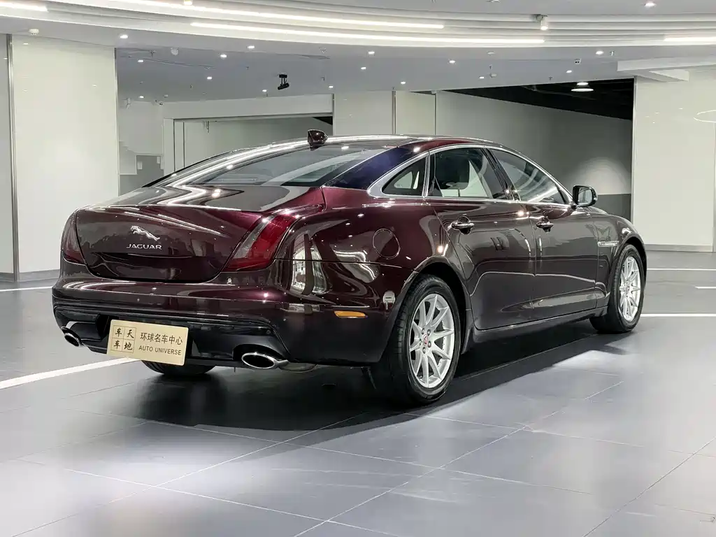 Jaguar XJ 2016 XJL 2.0T two-wheel drive elegant business version купить на сайте DeffCars