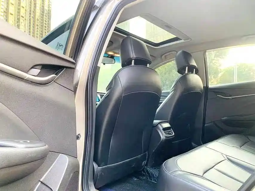 Yinglang 2021 model model 1.5L automatic elite model купить на сайте DeffCars