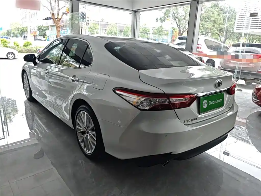 Camry 2019 facelift 2.5G Deluxe Edition купить на сайте DeffCars