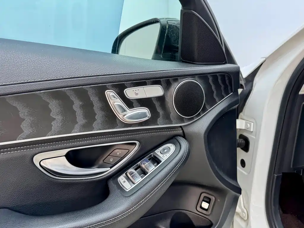 Mercedes-Benz C-Class 2018 C 200 L Sports Edition купить на сайте DeffCars