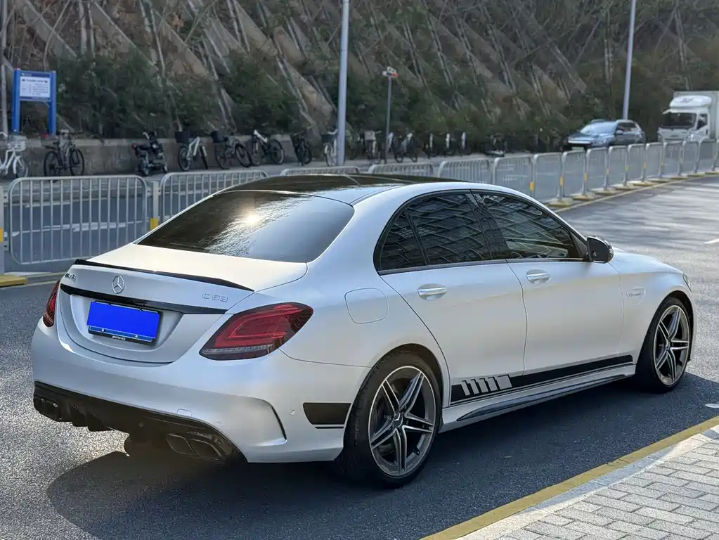Mercedes-Benz C-Class AMG 2019 AMG C 63 купить на сайте DeffCars