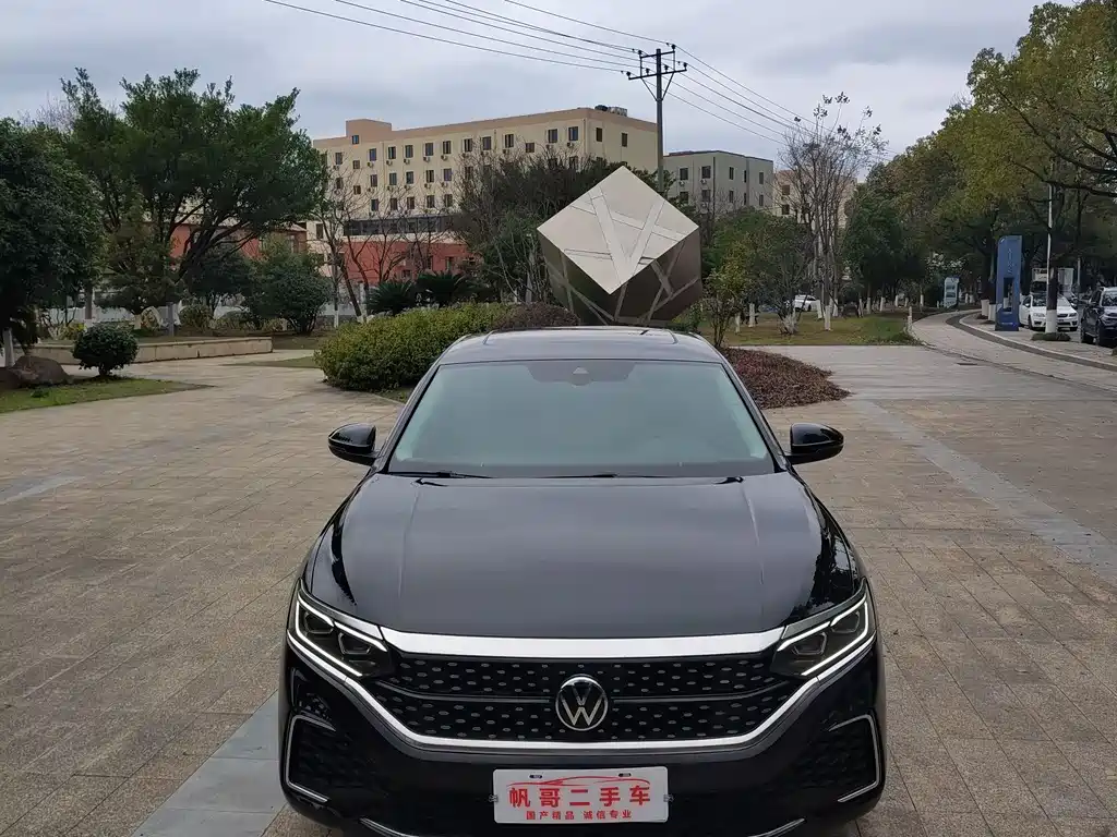 Passat 2022 330TSI Starry Sky Deluxe Edition купить на сайте DeffCars