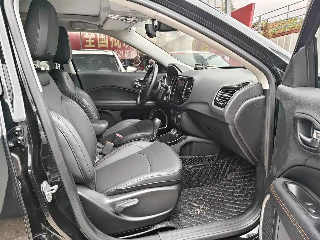 Compass 2020 220T Automatic Elite Edition купить на сайте DeffCars