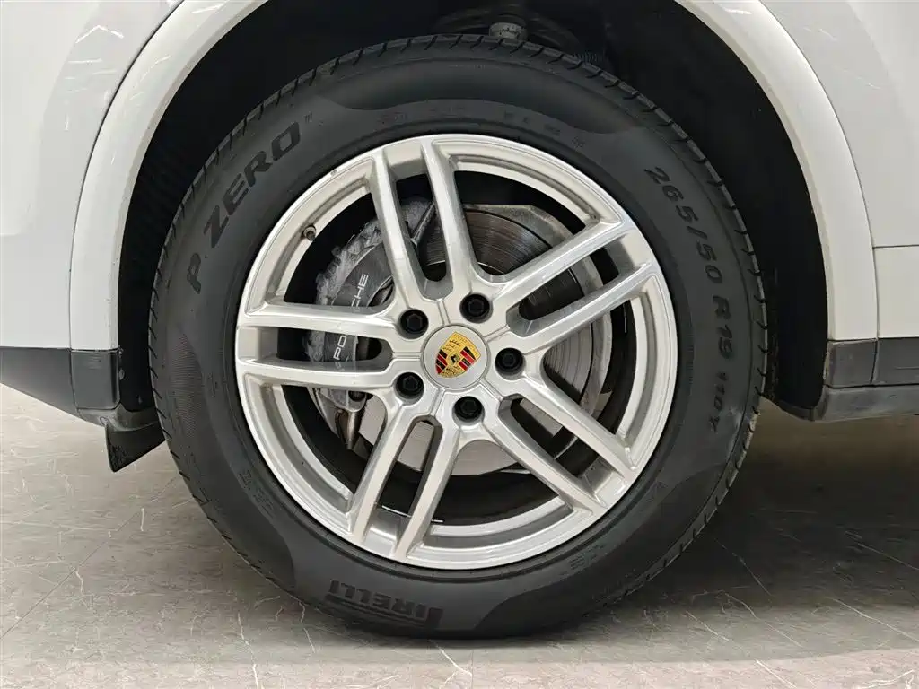 Cayenne 2016 Cayenne Platinum Edition 3.0T купить на сайте DeffCars
