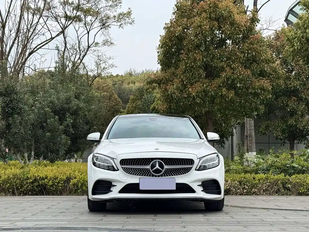 Mercedes-Benz C-Class 2019 facelift C 260 L sports version купить на сайте DeffCars