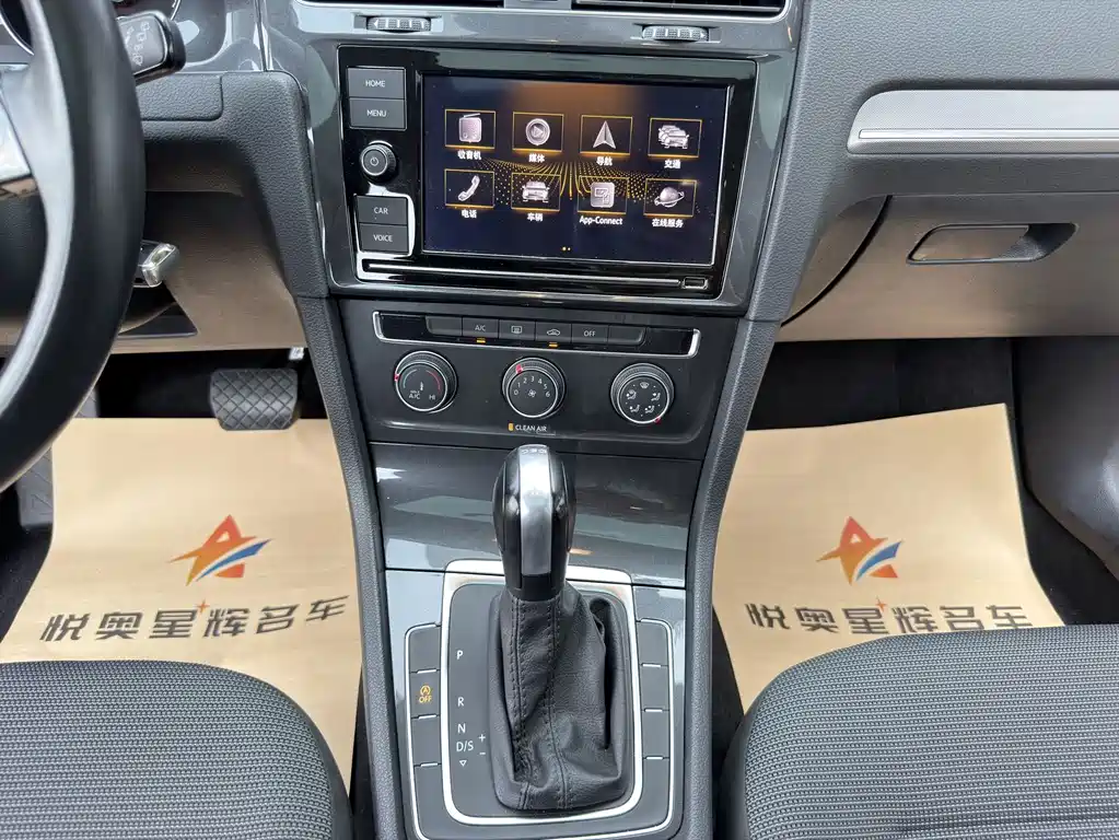 Golf 2019 280TSI DSG comfort model National VI купить на сайте DeffCars