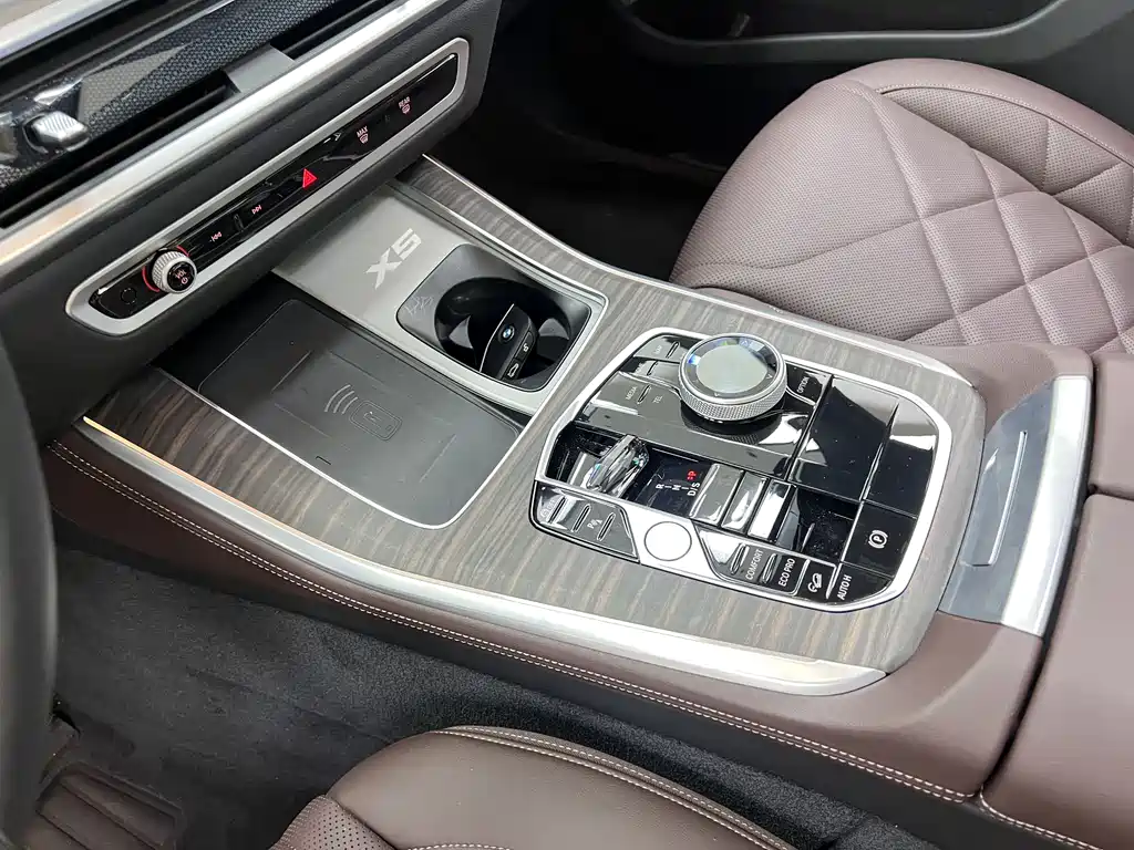 BMW X5 2025 xDrive 40Li M Sports Night Package купить на сайте DeffCars